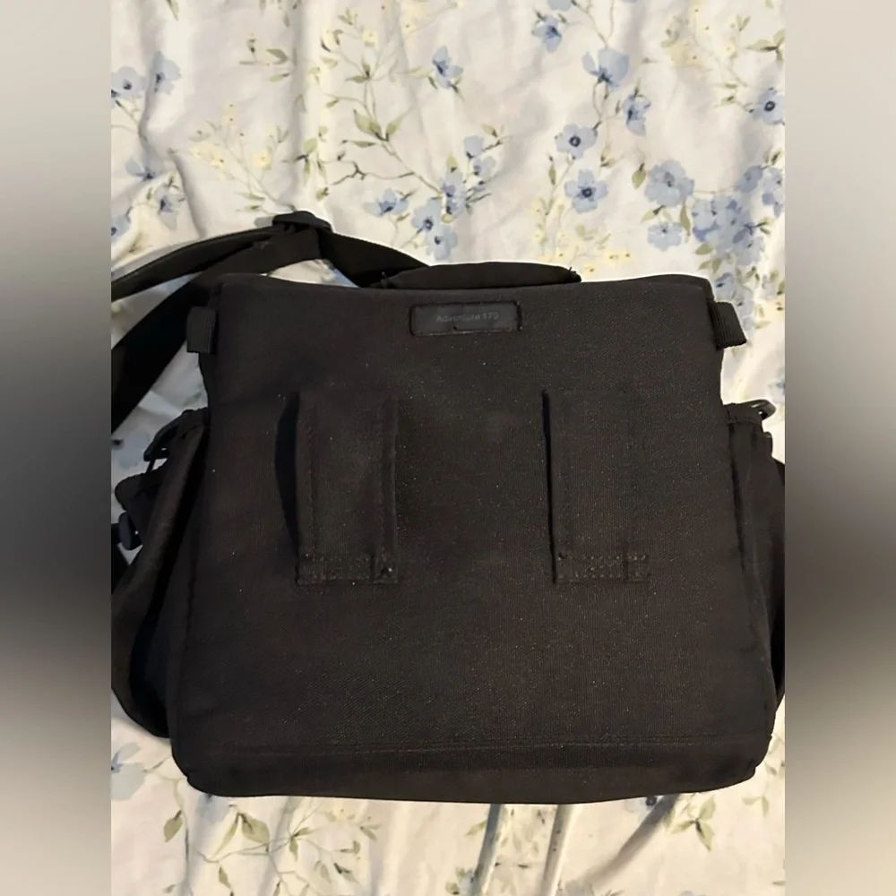 Camara Bag